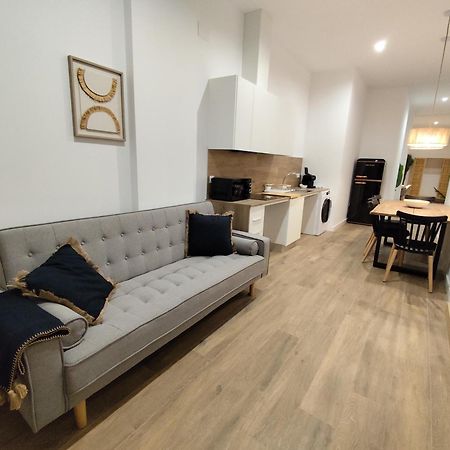 Travel Habitat Mediterranean Suites Валенсия Экстерьер фото