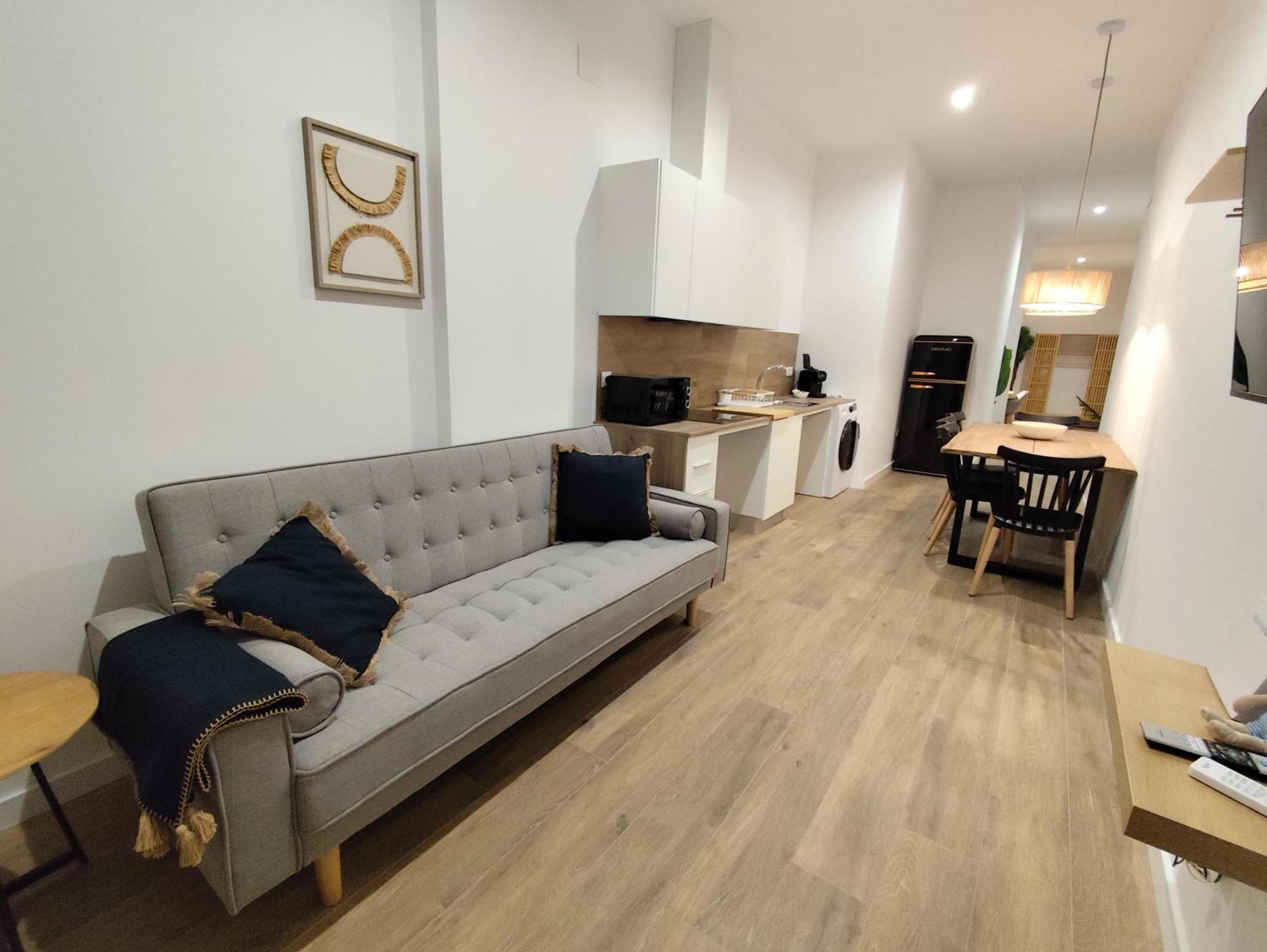 Travel Habitat Mediterranean Suites Валенсия Экстерьер фото