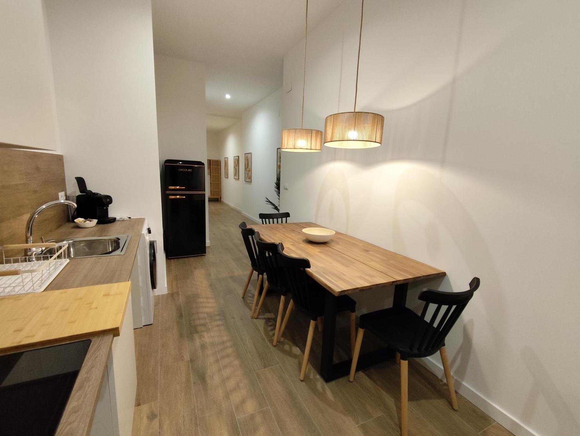Travel Habitat Mediterranean Suites Валенсия Экстерьер фото